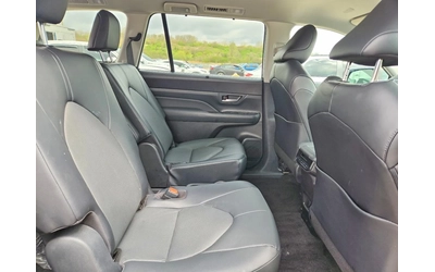 Toyota Grand Highlander XLE AWD - автомобили, коли, обяви за нови и употребявани 10