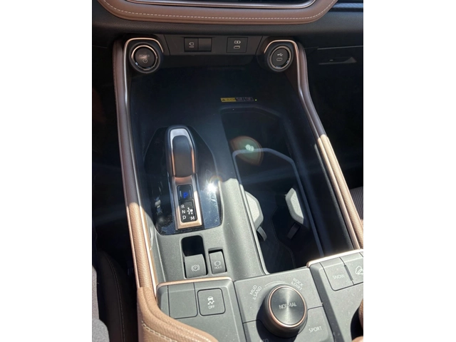 Toyota Grand Highlander HYBRID PLATINUM ОБДУХВАНЕ ОТЗАД  HUD 360 AWD - автомобили, коли, обяви за нови и употребявани 6