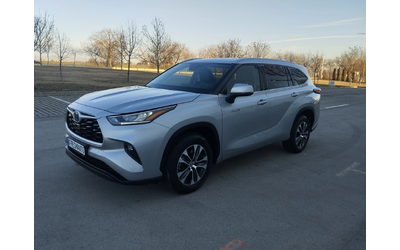 toyota-highlander - 2