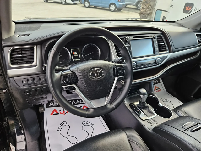 Toyota Highlander 3.5i-297кс= 4X4= 8MECTA= ДИСТРОНИК= КАМЕРА - автомобили, коли, обяви за нови и употребявани 6