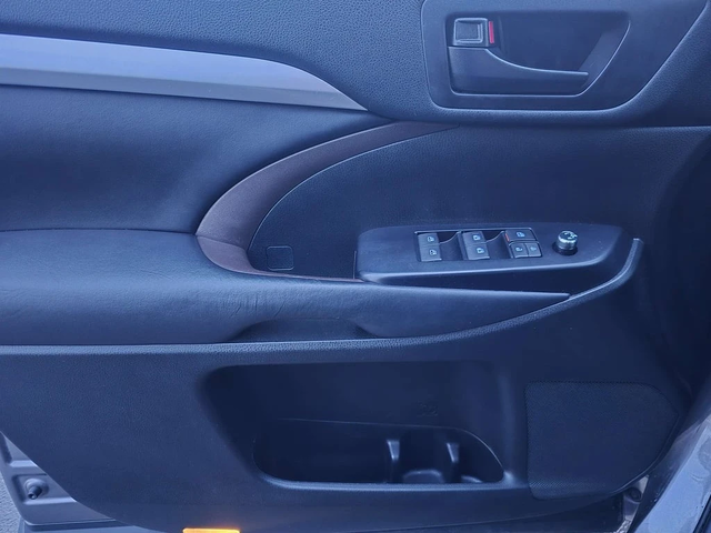 Toyota Highlander * LE/LE Plus * CARFAX * ЦЕНА ДО БГ - автомобили, коли, обяви за нови и употребявани 16