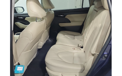 Toyota Highlander 2.5 XLE - автомобили, коли, обяви за нови и употребявани 9