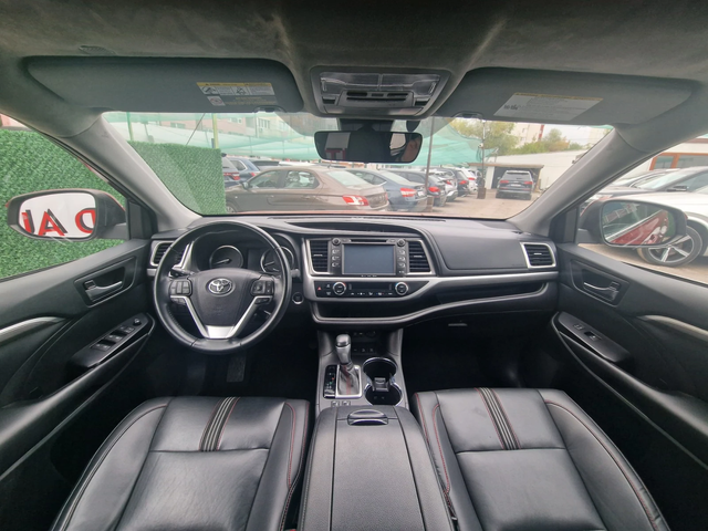 Toyota Highlander 7 МЕСТНА= ПОДГРЯВАНЕ= 3.5 V6= ТОП= - автомобили, коли, обяви за нови и употребявани 12