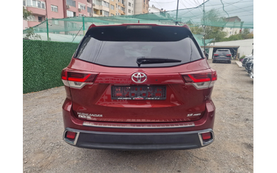 Toyota Highlander 7 МЕСТНА= ПОДГРЯВАНЕ= 3.5 V6= ТОП= - автомобили, коли, обяви за нови и употребявани 7