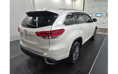 toyota-highlander - 2