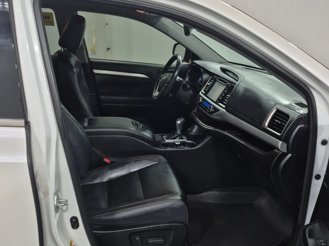 Toyota Highlander XLE* Шибидах* Подгрев* Задна камера* - автомобили, коли, обяви за нови и употребявани 8