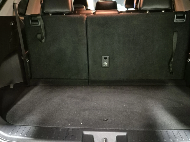 Toyota Highlander XLE* Шибидах* Подгрев* Задна камера* - автомобили, коли, обяви за нови и употребявани 10