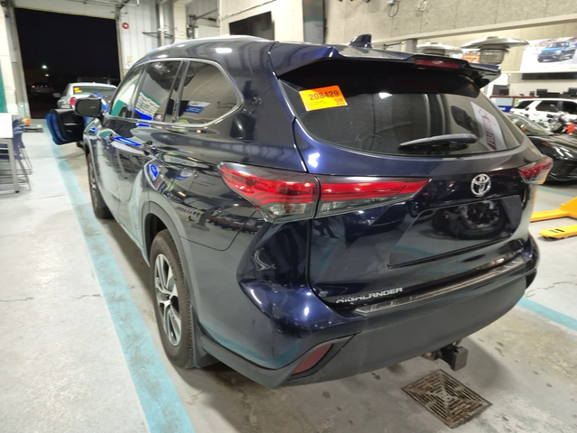 Toyota Highlander XLE* Шибидах* Подгрев* Задна камера* - автомобили, коли, обяви за нови и употребявани 3