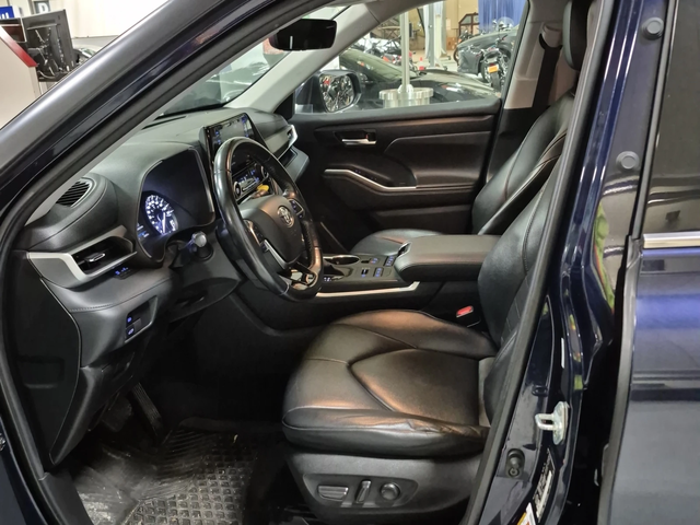 Toyota Highlander XLE* Шибидах* Подгрев* Задна камера* - автомобили, коли, обяви за нови и употребявани 5