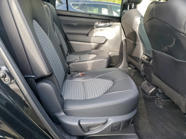 Toyota Highlander * XSE* КОЖА* ПОДГРЕВ* ПАНОРАМА* LED* - автомобили, коли, обяви за нови и употребявани 10