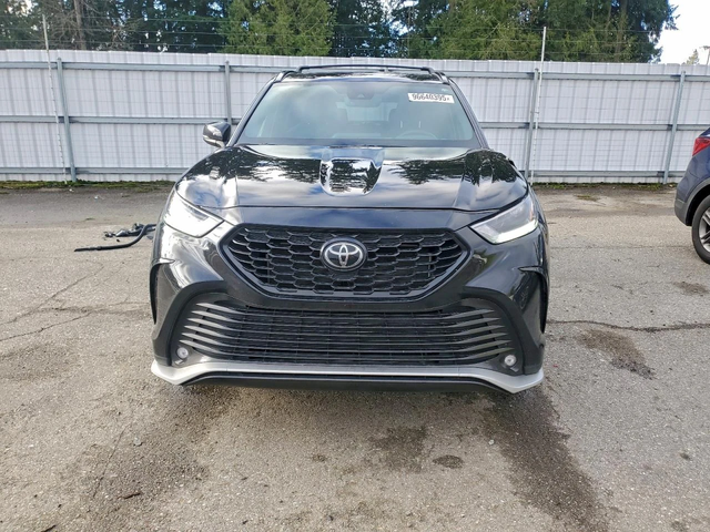 Toyota Highlander * XSE* КОЖА* ПОДГРЕВ* ПАНОРАМА* LED* - автомобили, коли, обяви за нови и употребявани 4