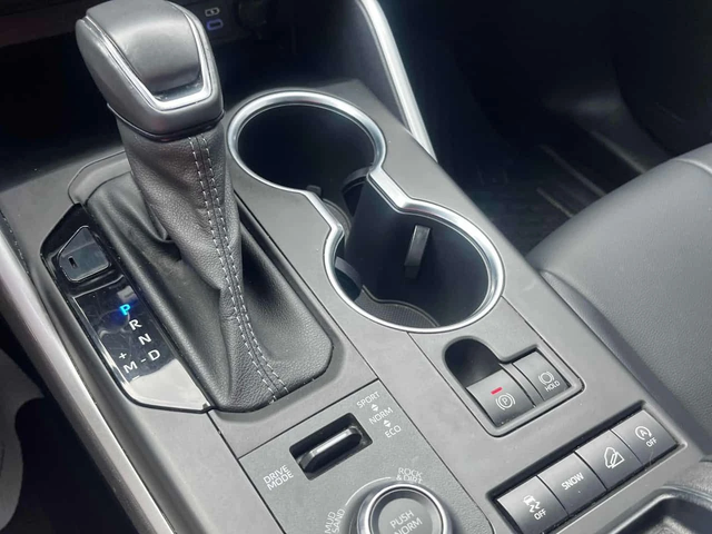 Toyota Highlander * XSE * ПРЕДСТАВИТЕЛСТВО * ПОДГРЕВ * NAVI - автомобили, коли, обяви за нови и употребявани 10