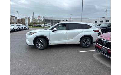 toyota-highlander - 1