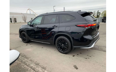 toyota-highlander - 1
