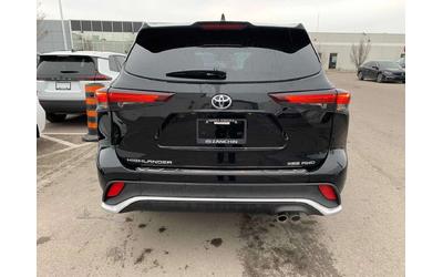 toyota-highlander - 3