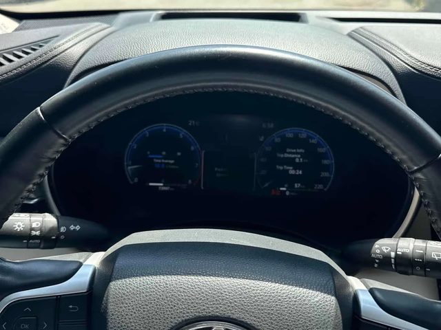 Toyota Highlander * 360 * ПРЕДСТАВИТЕЛСТВО * ОБДУХВАНЕ * PANO - автомобили, коли, обяви за нови и употребявани 7