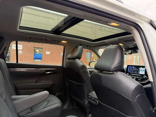 Toyota Highlander LIMITED * 360 КАМЕРА* ОБДУХВАНЕ* HEAD UP* ПАНОРАМА - автомобили, коли, обяви за нови и употребявани 15