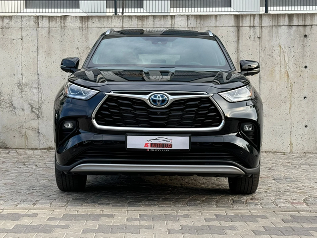 Toyota Highlander 2, 5-Hybrid/4x4/Luxury/Pano/6+ 1 - автомобили, коли, обяви за нови и употребявани 1