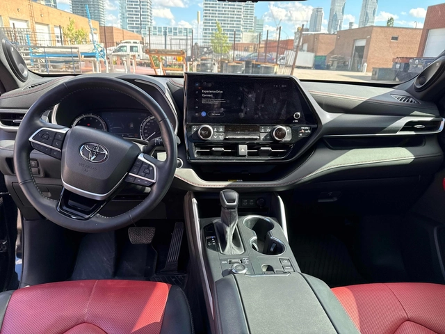 Toyota Highlander XSE AWD * 7 МЕСТЕН * ПАНОРАМА * КЕЙЛЕС * CRAFAX - автомобили, коли, обяви за нови и употребявани 8