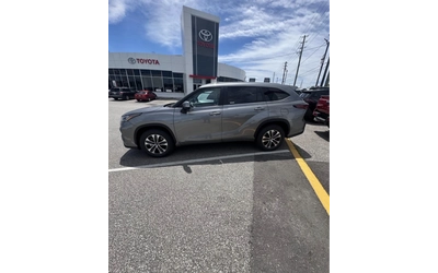 toyota-highlander - 3
