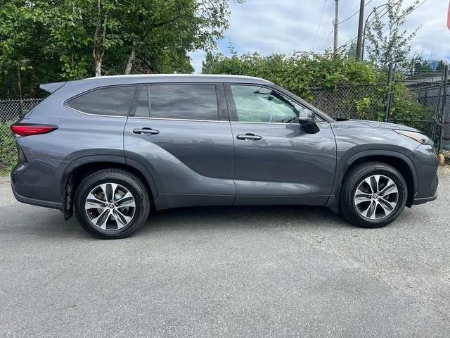 Toyota Highlander XLE AWD* ПОДГРЕВ* КАМЕРА* ШИБИДАХ* КРАЙНА ЦЕНА* - автомобили, коли, обяви за нови и употребявани 3