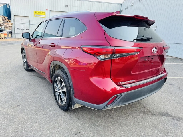Toyota Highlander XLE AWD* ПОДГРЕВ* КАМЕРА* ШИБИДАХ* КРАЙНА ЦЕНА* - автомобили, коли, обяви за нови и употребявани 6
