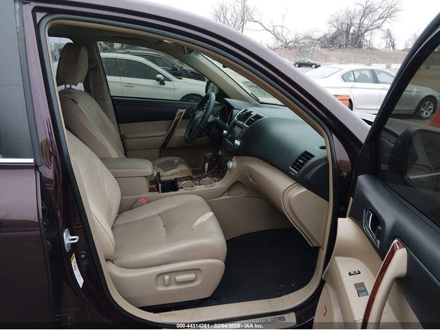 Toyota HIGHLANDER HYBRID 3.5L V-6 DOHC, VVT, 231HP All Wheel Drive - автомобили, коли, обяви за нови и употребявани 4