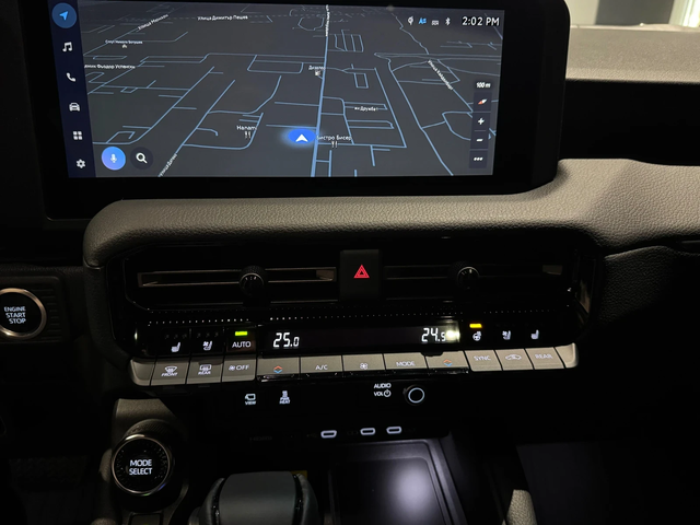 Toyota Land cruiser Luxury - автомобили, коли, обяви за нови и употребявани 4