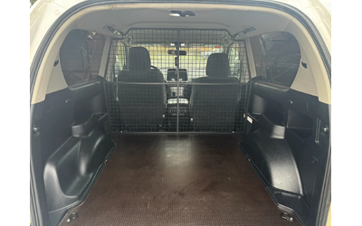 Toyota Land cruiser - автомобили, коли, обяви за нови и употребявани 12