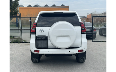 toyota-land-cruiser - 5