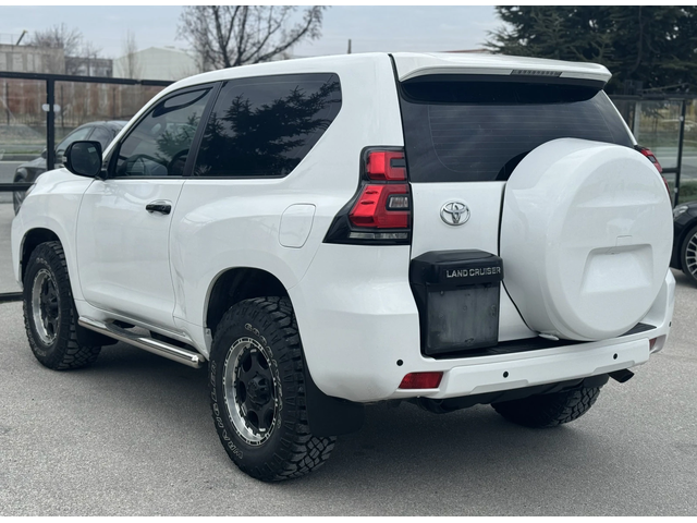 Toyota Land cruiser - автомобили, коли, обяви за нови и употребявани 6