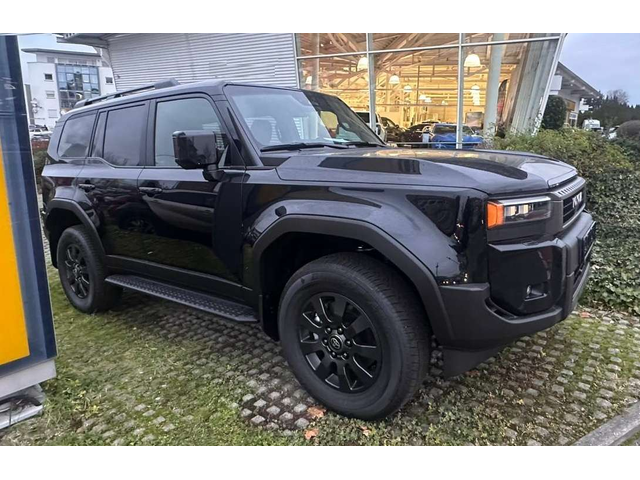 Toyota Land Land - автомобили, коли, обяви за нови и употребявани 1