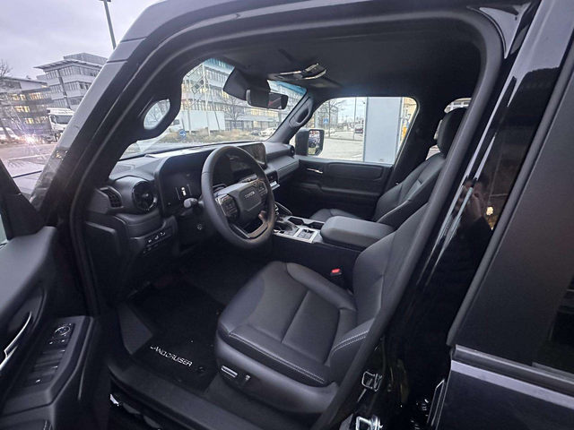 Toyota Land Land - автомобили, коли, обяви за нови и употребявани 6