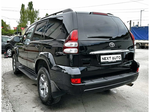 Toyota Land cruiser 4.0i 249HP БЕНЗИН/ГАЗ 6+ 1 - автомобили, коли, обяви за нови и употребявани 6