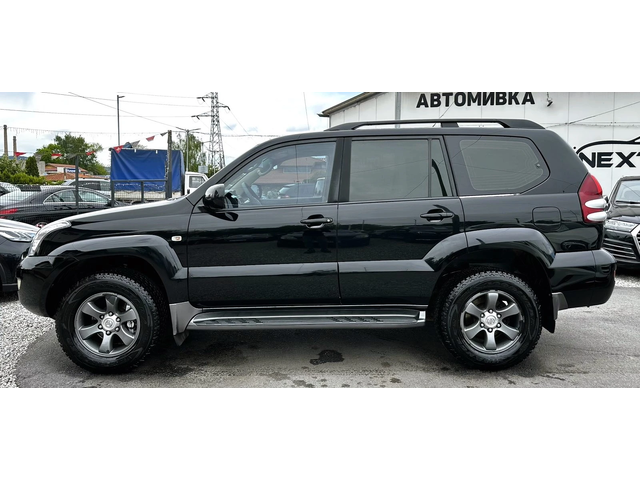 Toyota Land cruiser 4.0i 249HP БЕНЗИН/ГАЗ 6+ 1 - автомобили, коли, обяви за нови и употребявани 7