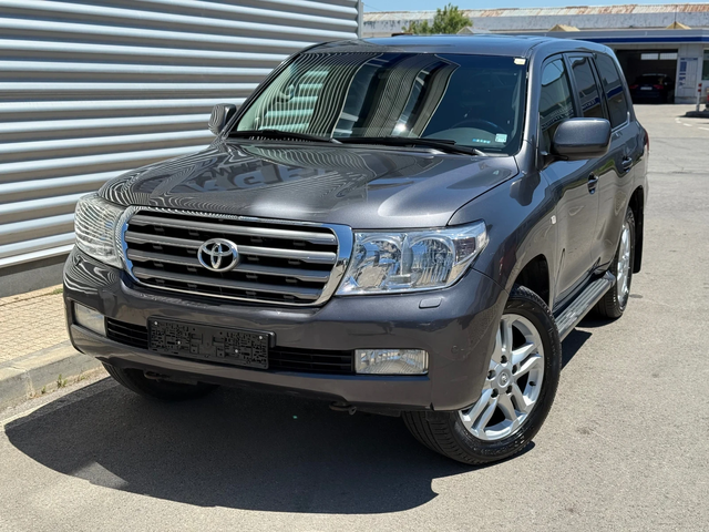 Toyota Land cruiser J200+ V8+ D-4D+ LUXURY+ Kay Less Go+ Камера+ Печка - автомобили, коли, обяви за нови и употребявани 0
