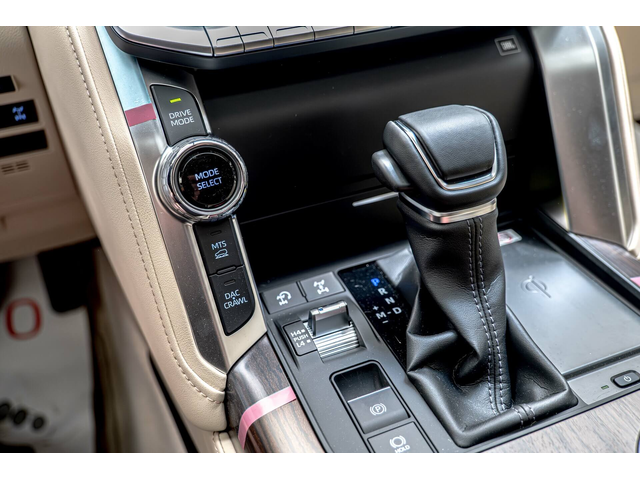Toyota Land Cruiser 300 3.5BiTurbo/Камера/Обдухване/JBL/RSE/Чисто нов Наличен - автомобили, коли, обяви за нови и употребявани 9