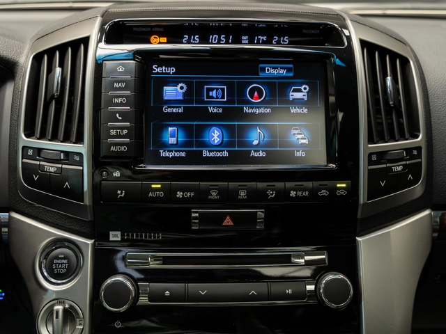 Toyota Land cruiser KAM* PANO* JBL* Обдухв* SHIKARI TUNING* CARBON* - автомобили, коли, обяви за нови и употребявани 13