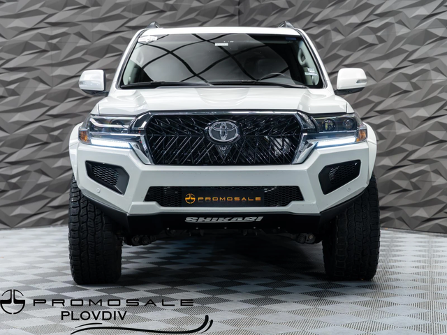 Toyota Land cruiser KAM* PANO* JBL* Обдухв* SHIKARI TUNING* CARBON* - автомобили, коли, обяви за нови и употребявани 1