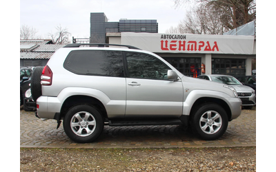 toyota-land-cruiser - 3