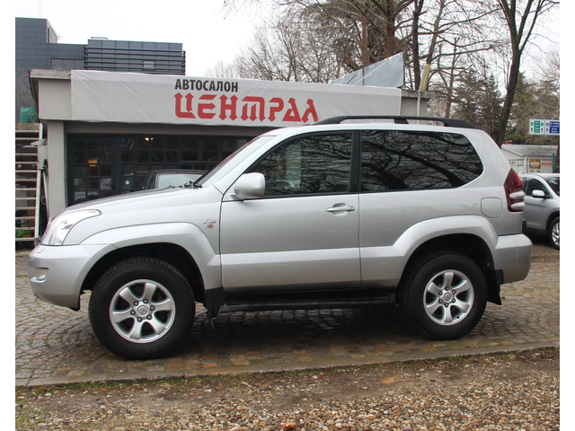 Toyota Land cruiser AUTOMATIC  3.0 D-4D 173 Hp - автомобили, коли, обяви за нови и употребявани 7