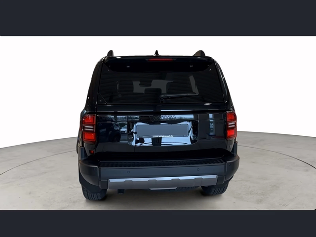 Toyota Land cruiser NEW* EXECUTIVE* LED LIGHTS* 360* - автомобили, коли, обяви за нови и употребявани 4