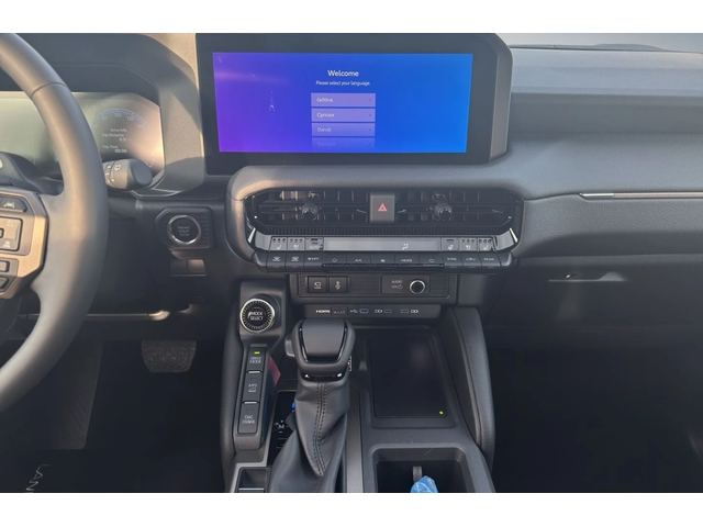 Toyota Land cruiser 2, 8 D Executiv - автомобили, коли, обяви за нови и употребявани 13