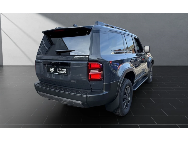 Toyota Land cruiser 2, 8 D Executiv - автомобили, коли, обяви за нови и употребявани 6