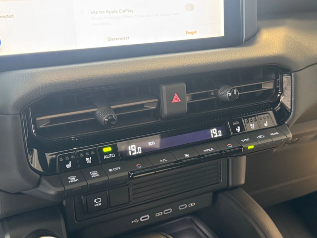 Toyota Land cruiser 2.4 iForce  PREMIUM - автомобили, коли, обяви за нови и употребявани 7