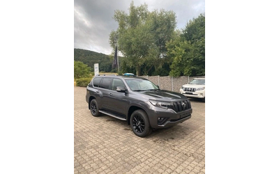 toyota-land-cruiser - 2