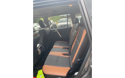 toyota-land-cruiser - 5