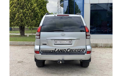 toyota-land-cruiser - 4