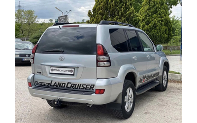 toyota-land-cruiser - 5