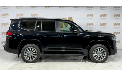 toyota-land-cruiser - 2